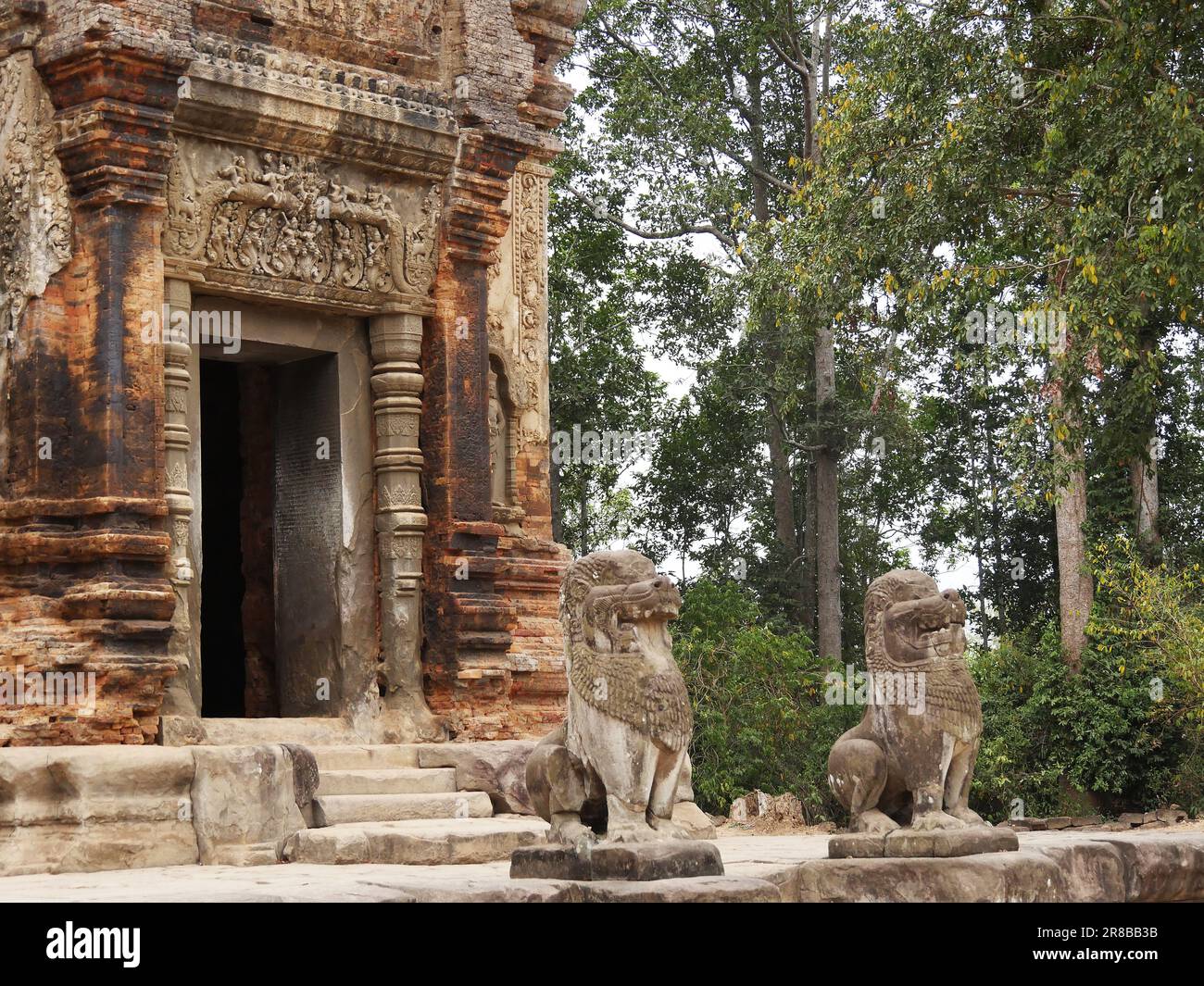 Preah Ko Tempel auf Roluos-Stätte, Provinz Siem Reap, Angkor's Temple Complex 1192 von der UNESCO zum Weltkulturerbe erklärt, erbaut 880, Kambodscha Stockfoto