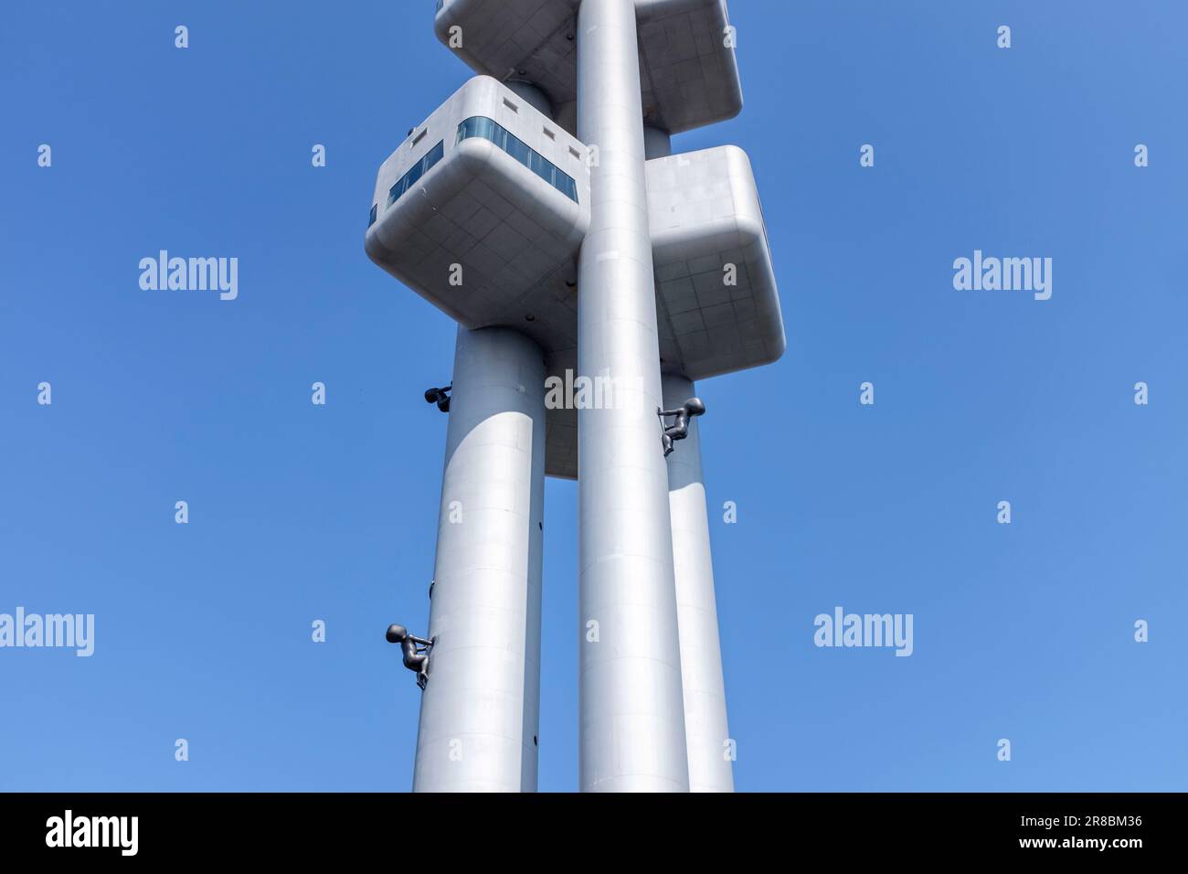 Der berühmte tschechische Künstler David Cerny, Skulpturen krabbelnder Babys, ein Symbol der kommunistischen Ära, die das Erwachsenenalter nicht erreichen können. Stockfoto