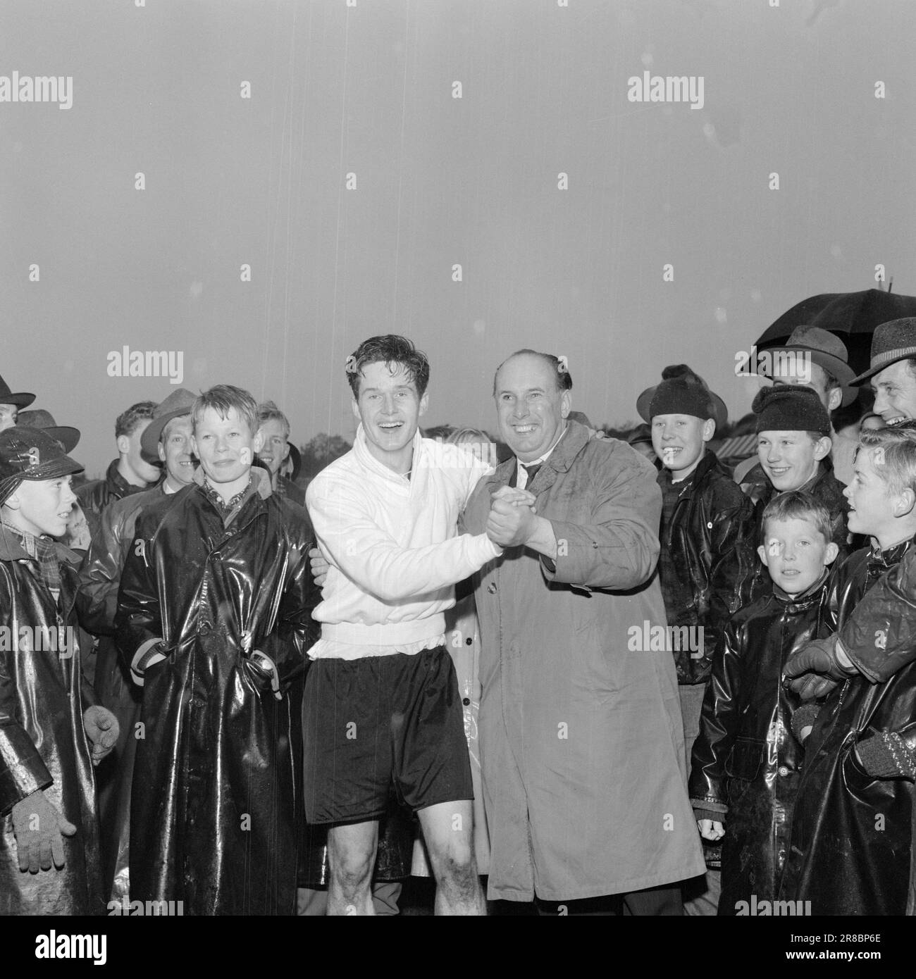 Aktueller 45.4.1960 Doppelsensation geht mit 04 über die