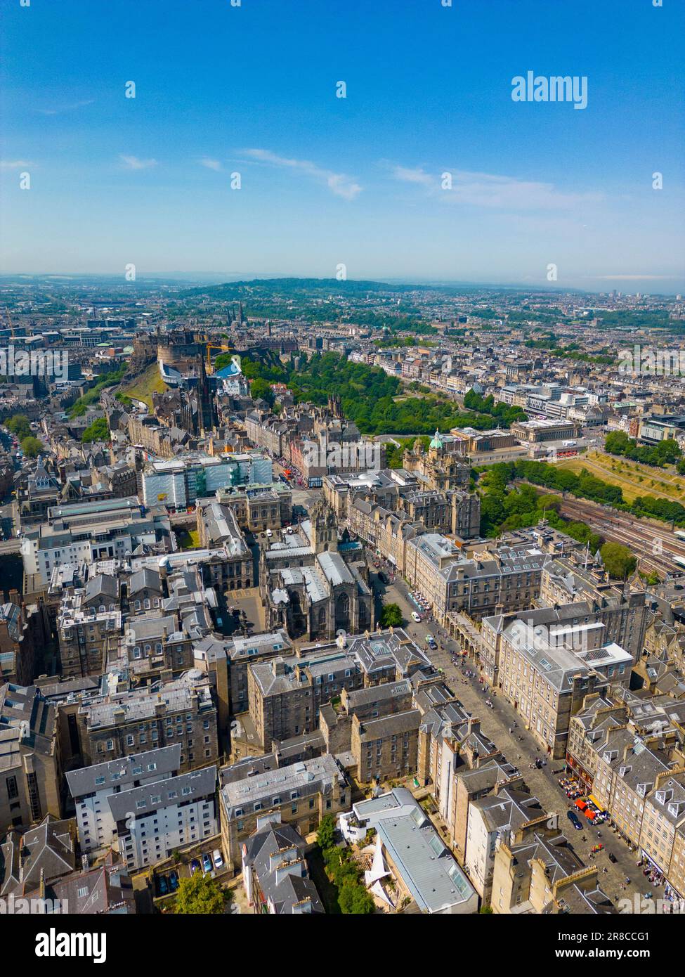 Die Altstadt von Edinburgh, UNESCO-Weltkulturerbe, Schottland, Großbritannien, aus der Vogelperspektive Stockfoto