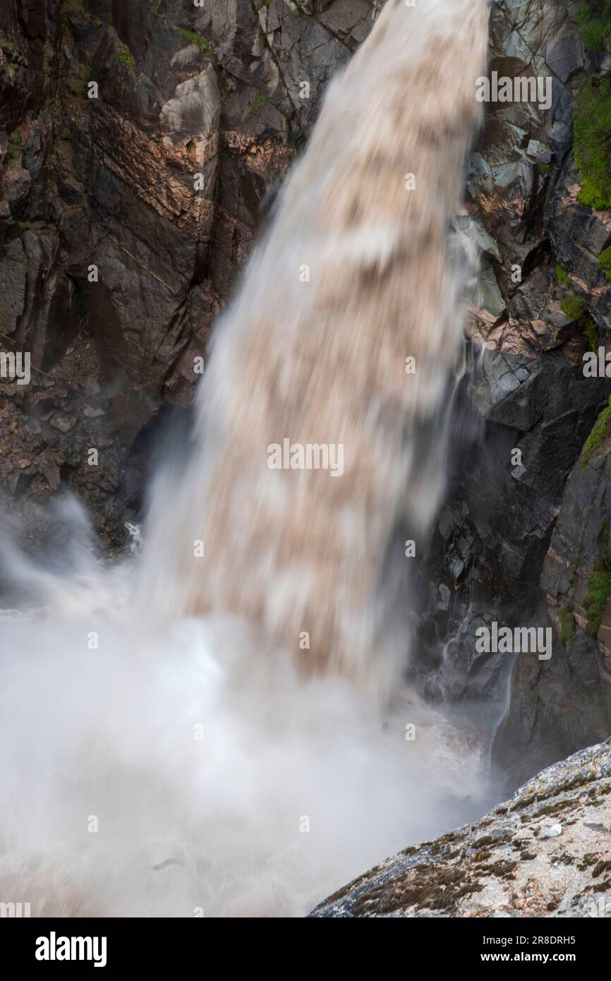 Leavitt Falls und Leavitt Meadow befinden sich auf der Ostseite des Sonora Pass in der Sierra Nevada von Kalifornien. Stockfoto