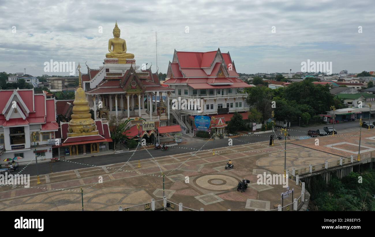 Wunderschöner Blick aus der Vogelperspektive auf Wat Pho Chai in Nong Khai Thailand Stockfoto