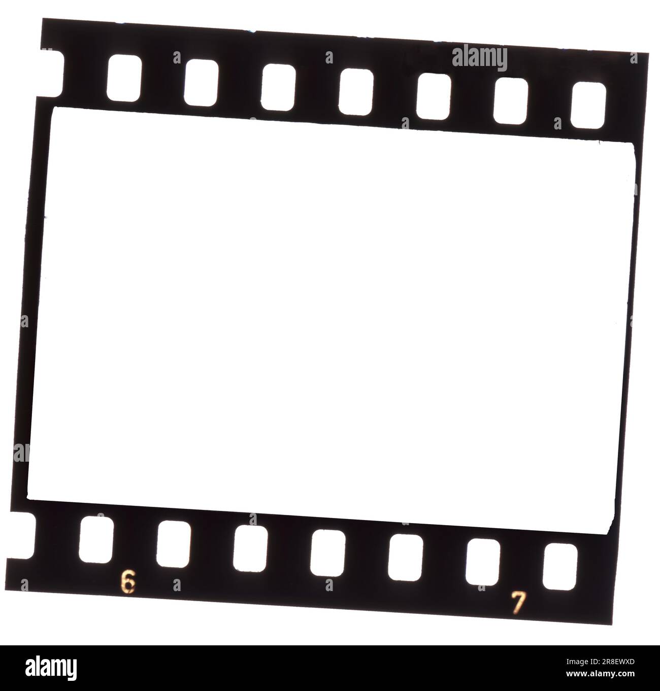 Altmodische 35mm-Kamera-Folie mit leerem Rahmen für Bilder, isoliert auf weißem Hintergrund Stockfoto