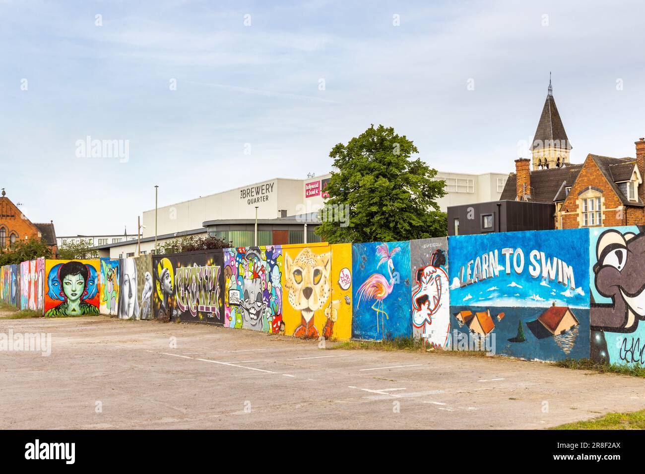 Street Art im North Place Car Park, Cheltenham Stadtzentrum, Gloucesterhire, england Stockfoto