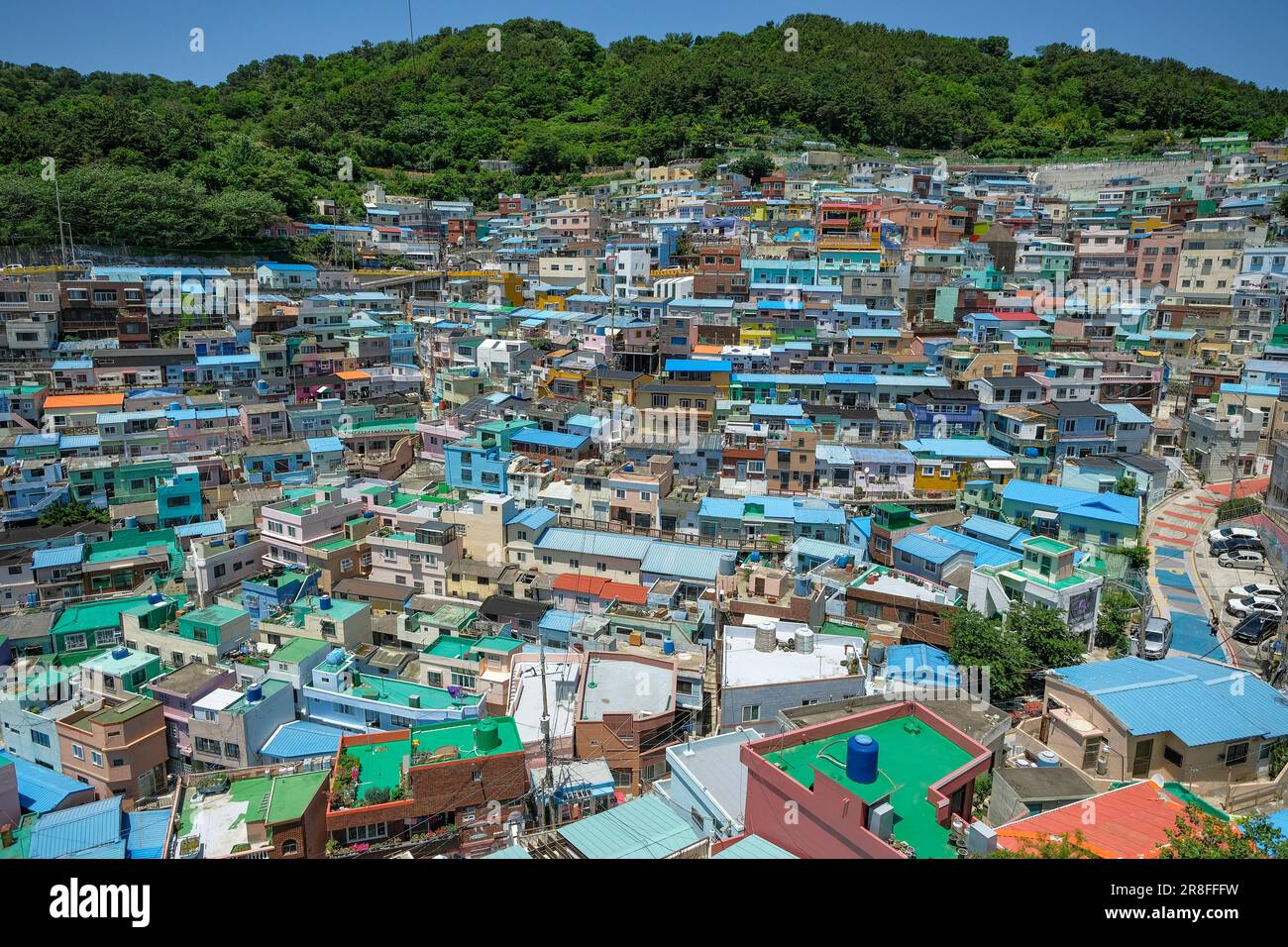 Busan, Südkorea - 30. Mai 2023: Blick auf das Kulturdorf Gamcheon in Busan, Südkorea. Stockfoto