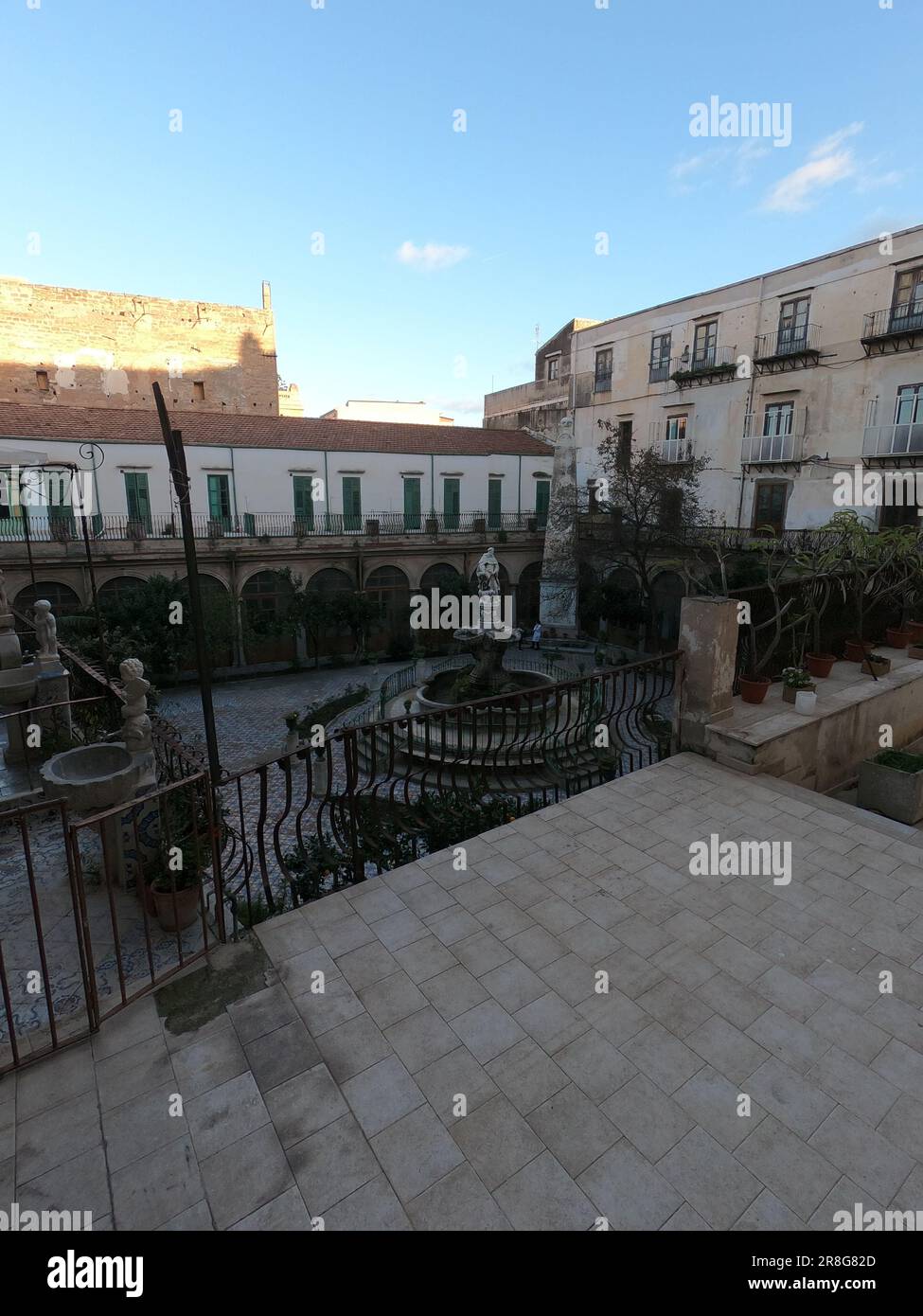 Palermo, Sizilien 12.26.2018: Blick auf das Kloster des Klosters Santa Caterina d'Alessandria, einst ein Kloster der Dominica Stockfoto