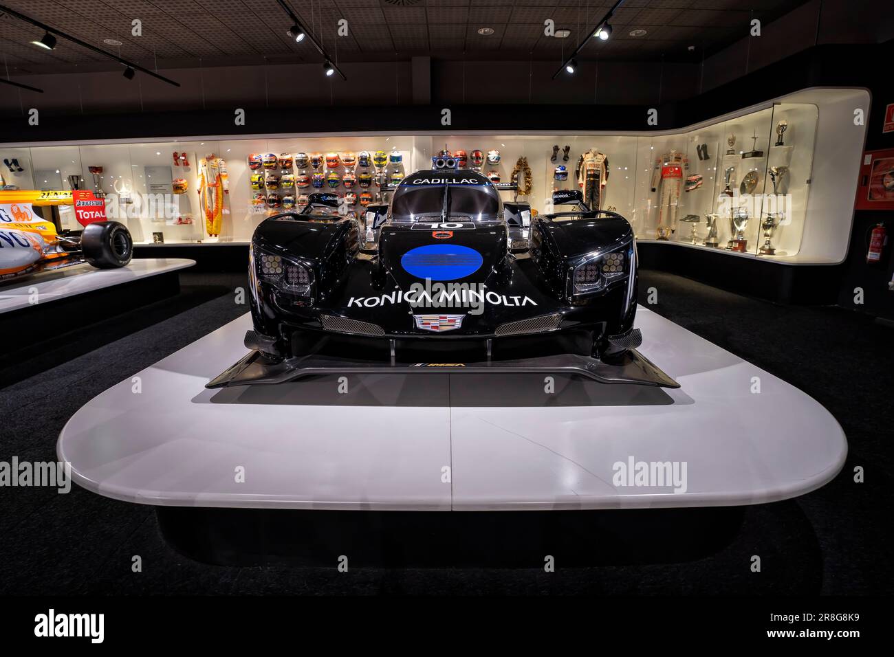 Konica Minolta Cadillac, mit dem Fernando Alonso 2019 die 24 Stunden Daytona gewann. Foto wurde am 16. Mai 2023 im Fernando Alonso Museum aufgenommen Stockfoto