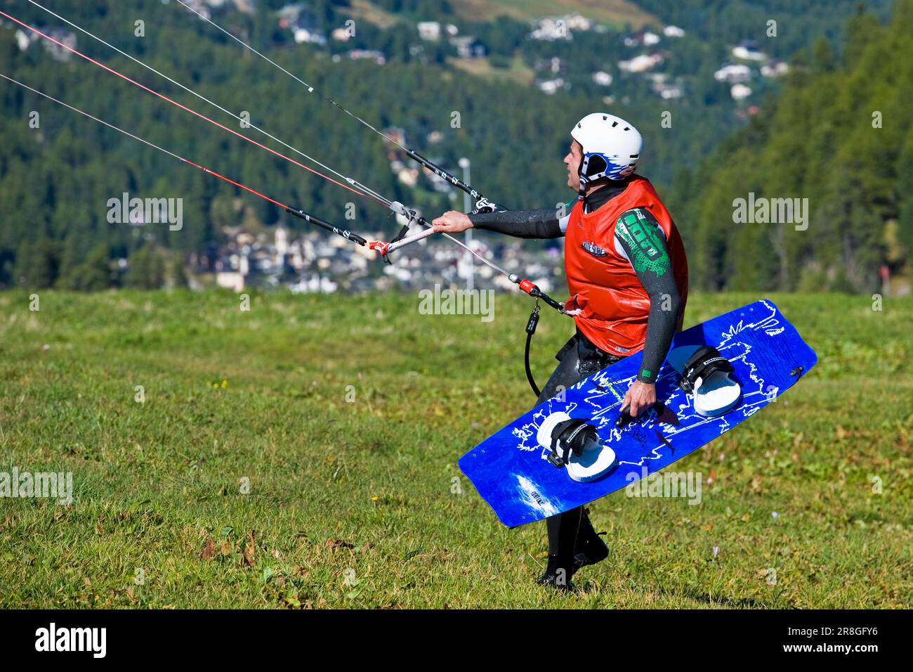 Kitesurf am See, St. Moritz, Schweiz Stockfoto