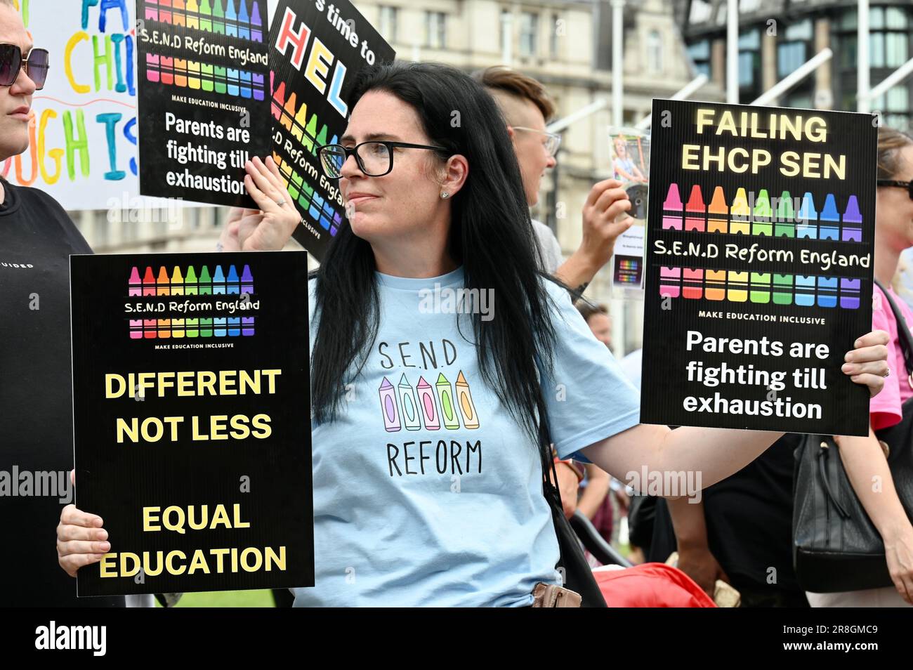 London, Großbritannien. 21. Juni 2023. S.E.N.D Reform England Rallye in Westminster, die eine Reform des Bildungswesens fordert, um die Versorgung von Kindern mit Behinderungen besser auf ihre spezifischen Bedürfnisse abzustimmen. Kredit: michael melia/Alamy Live News Stockfoto