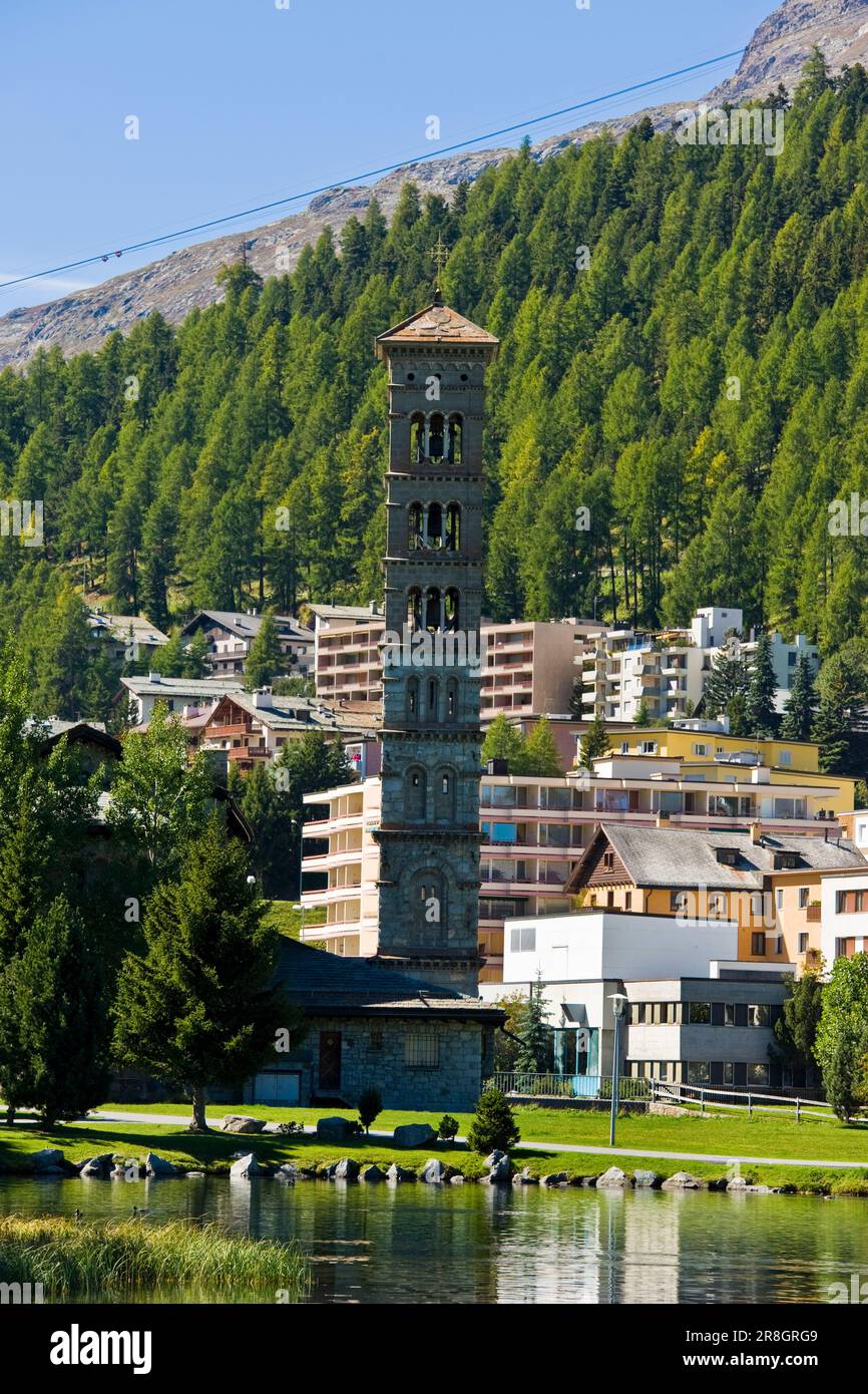 Turm von St. Carlo Kirche, St. Moritz, Schweiz Stockfoto