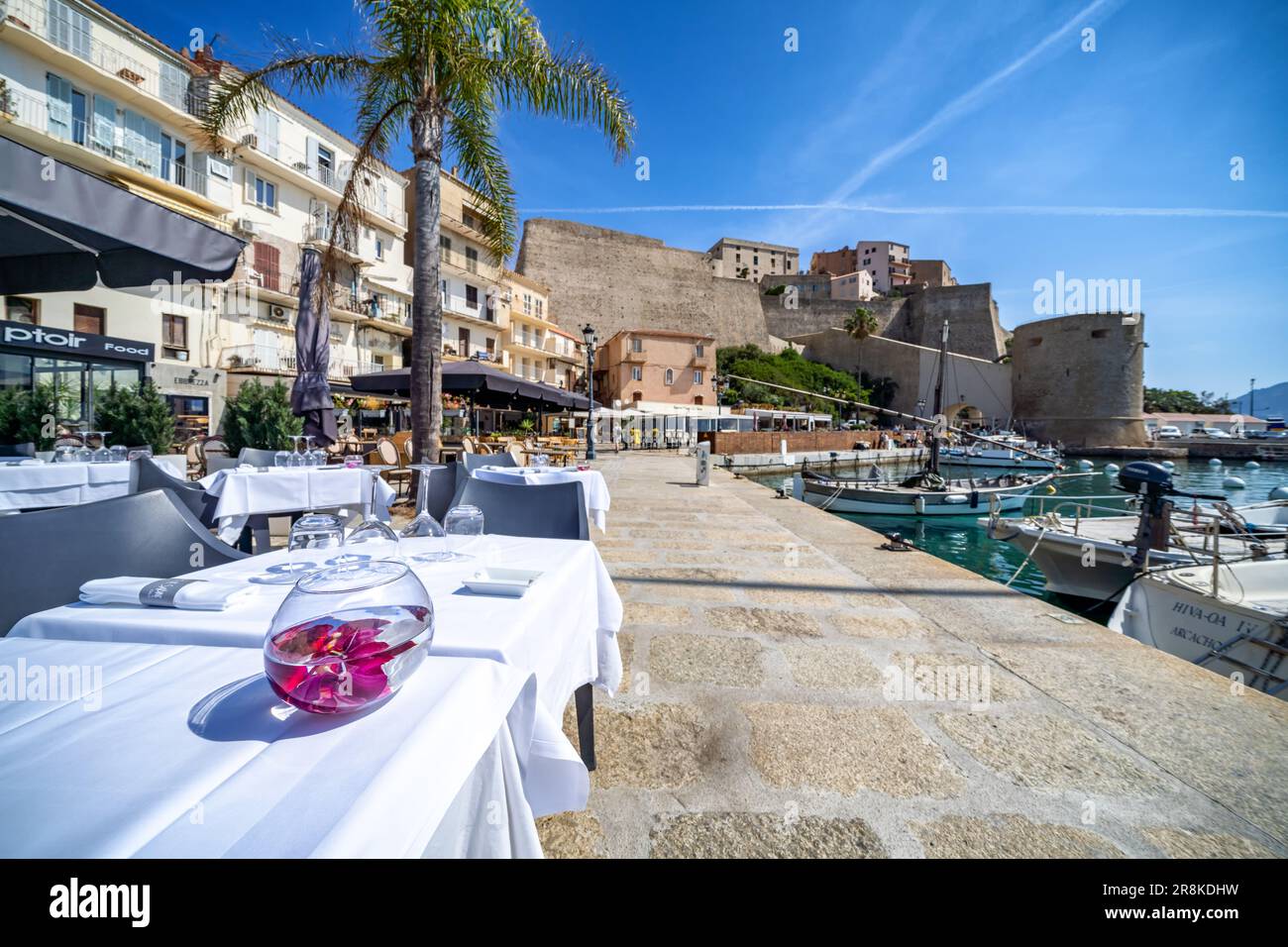 Am Hafen von Calvi auf der Insel Korsika, Frankreich Stockfoto