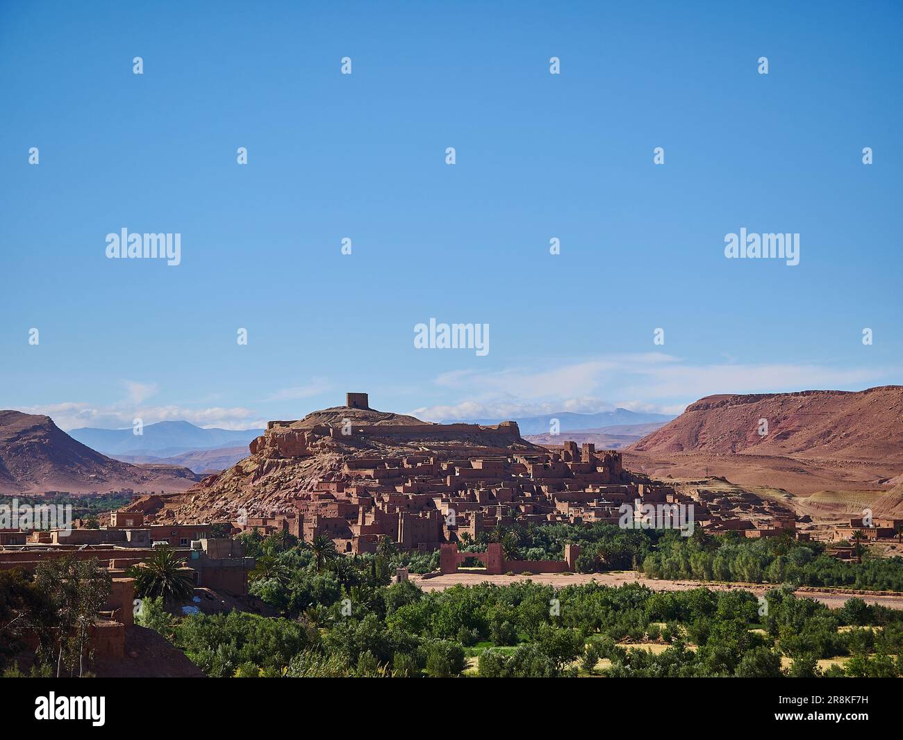 Ksar Ait Ben Haddou, altes unesco-Weltkulturerbe eines Berber-ziegeldorfes oder einer Kasbah in der Nähe von Ouarzazate, Draa Tafilalet, Marokko, ist ein beliebtes Reiseziel Stockfoto