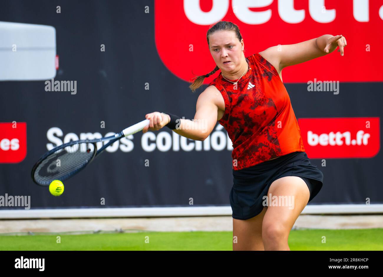 Jule Niemeier von Deutschland in Aktion während der ersten Runde des 2023 bett1 Open, WTA 500 Tennis Turnier am 20. Juni 2023 in Berlin Stockfoto