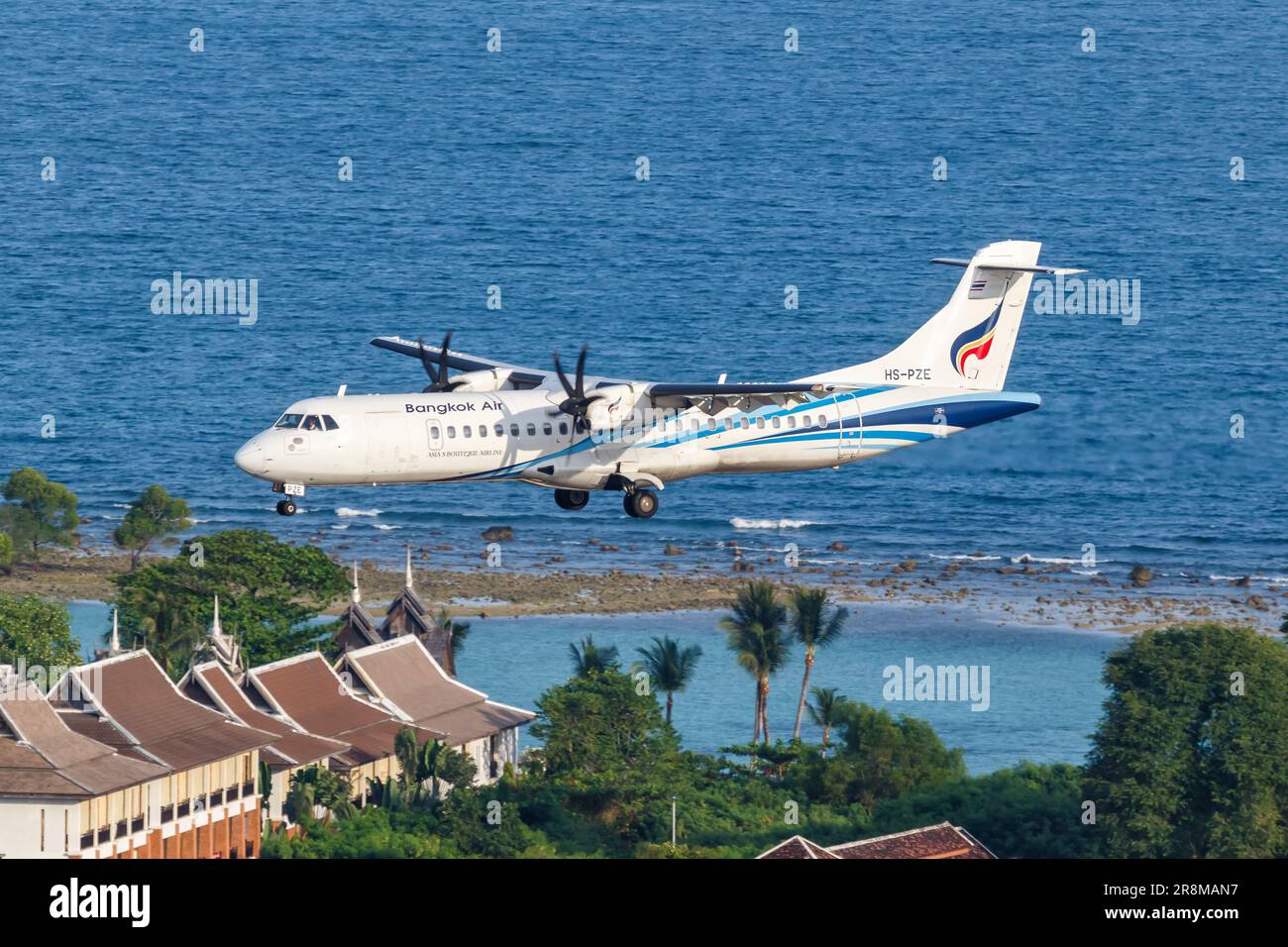 Ko Samui, Thailand - 10. Februar 2023: Bangkok Air ATR 72-600 Flugzeug am Ko Samui Flughafen (USM) in Thailand. Stockfoto
