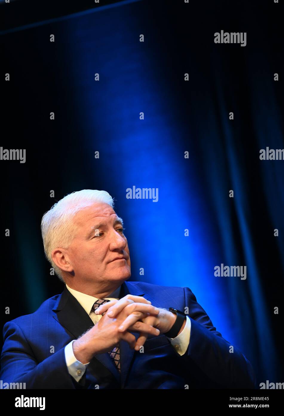 Dublin, Irland. 20. Juni 2023. Foto von Simon Wilkinson/SWpix.com - 20/06/2023 - Eurovision News - NewsXChange 2023 Konferenz - The Convention Centre Dublin, Irland - Tag 2 - Keynote Interview - John King, CNN Anchor und Chief National Correspondent - Kredit: SWpix/Alamy Live News Stockfoto