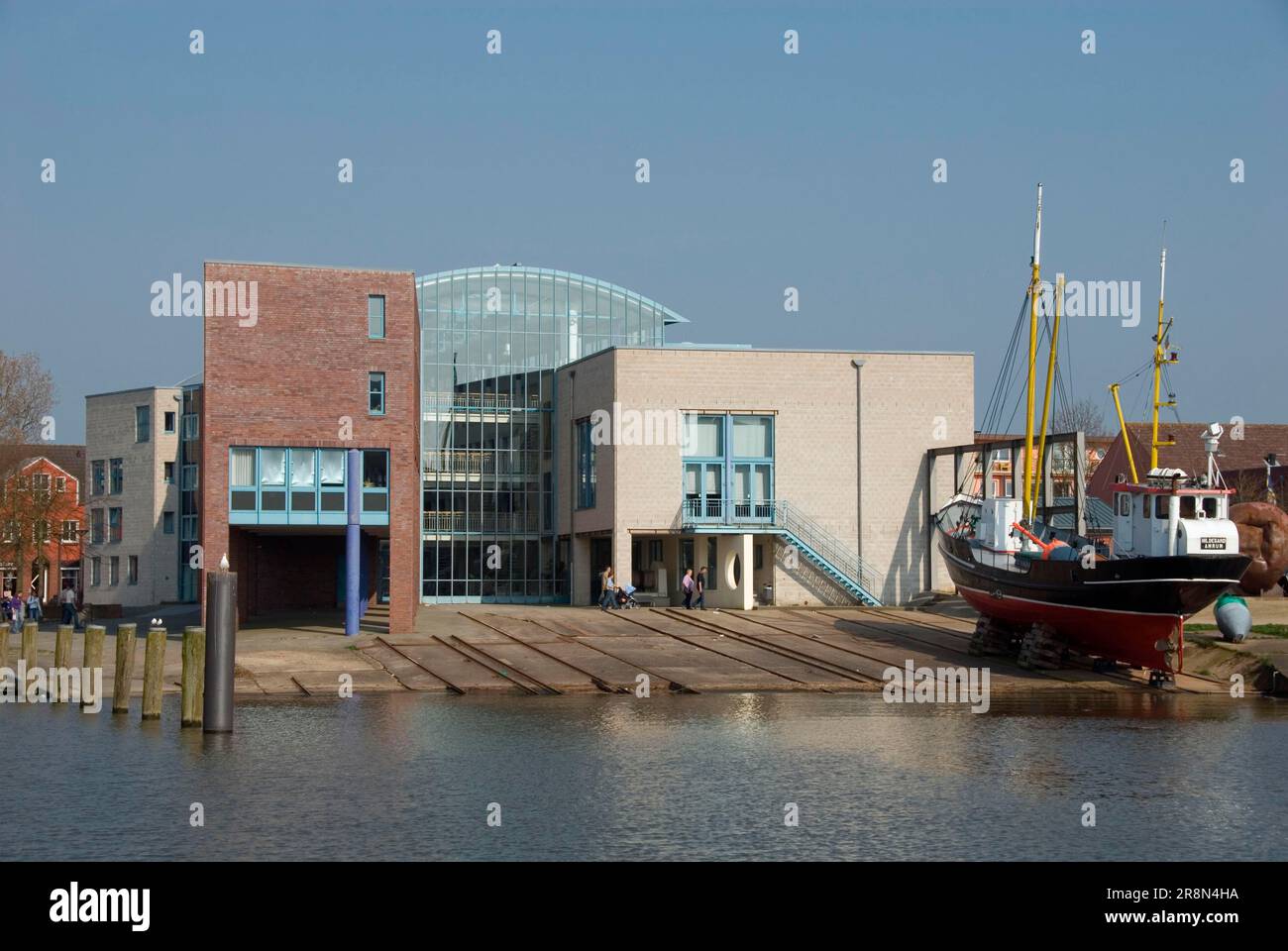 Neues Rathaus, ehemalige Werft, Husum, Nordfriesien, Schleswig-Holstein, Deutschland Stockfoto