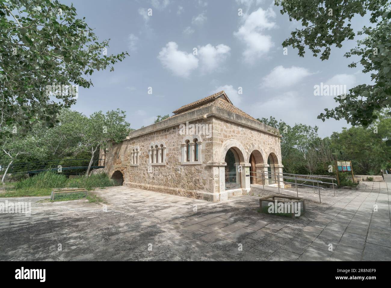 Blick auf Gebäude und Empfangszentrum, Reservat S’Albufera, Mallorca, Balearen, Spanien, 19. Juni 2023 Stockfoto