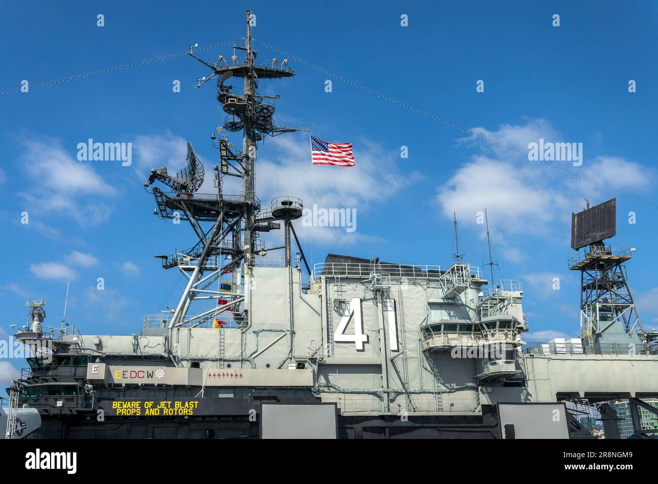 Die Insel des Flugzeugträgers USS Midway in San Diego, Kalifornien Stockfoto