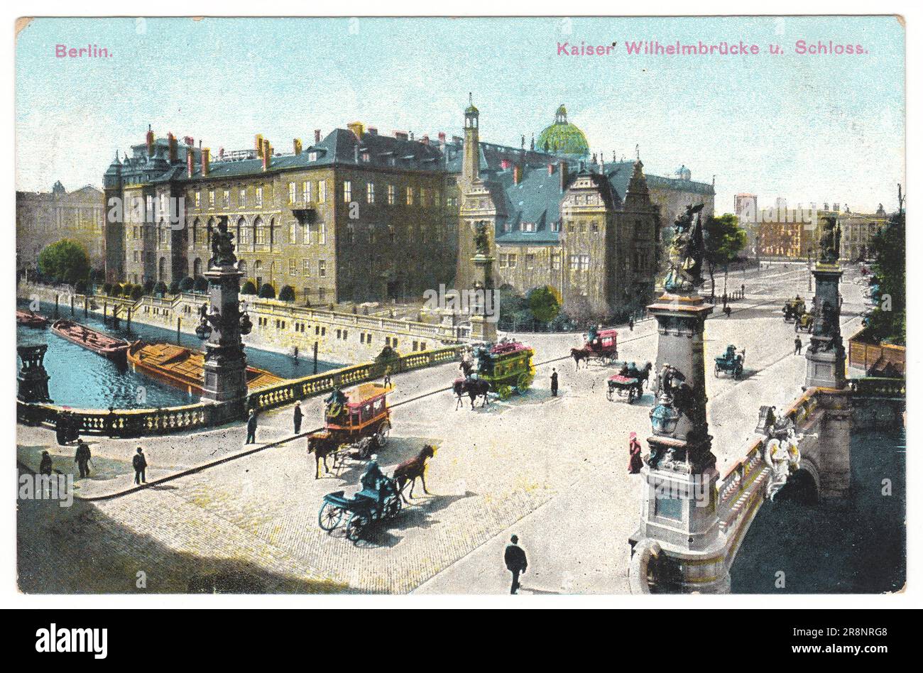 Deutschland, Berlin - ca. 1906: Vintage-Postkarte, handgetöntes Foto gedruckt 1906, Deutschland. Retro-Bild der Kaiser-Wilhelm-Brücke über der Spree i. Stockfoto