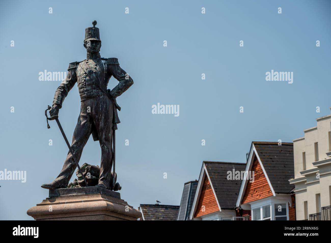 Eastbourne, 16. 2023. Juni: Diese Statue ist eine Gedenkstätte für die Männer des 2. Königlichen Sussex Regiments, die in den kommenden Jahren in fremden Ländern in Dienst fielen Stockfoto