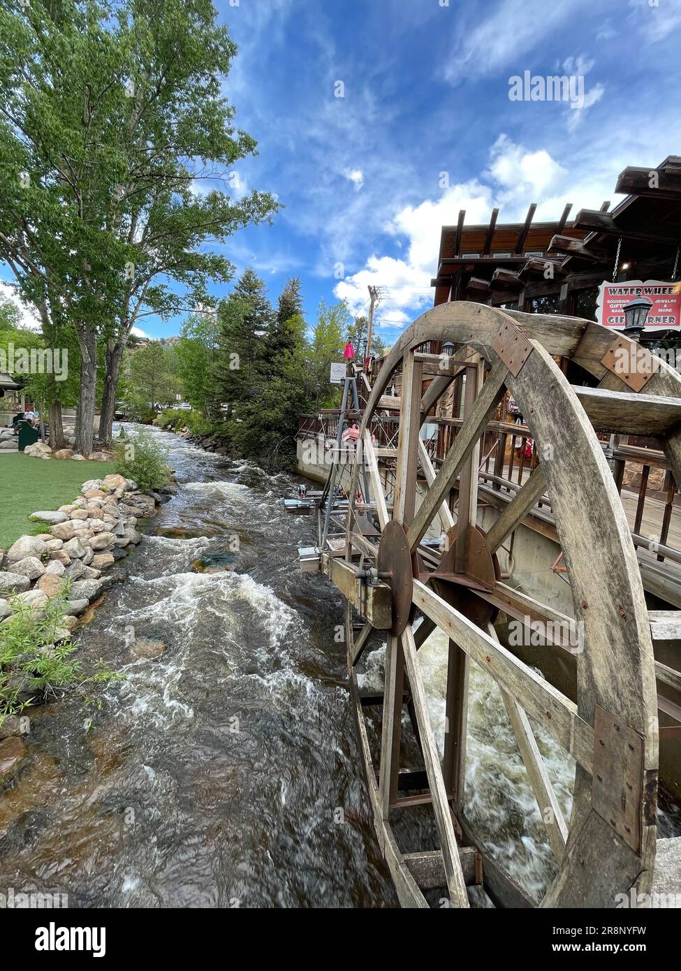 Estes Park River im Estes Park, Colorado Stockfoto
