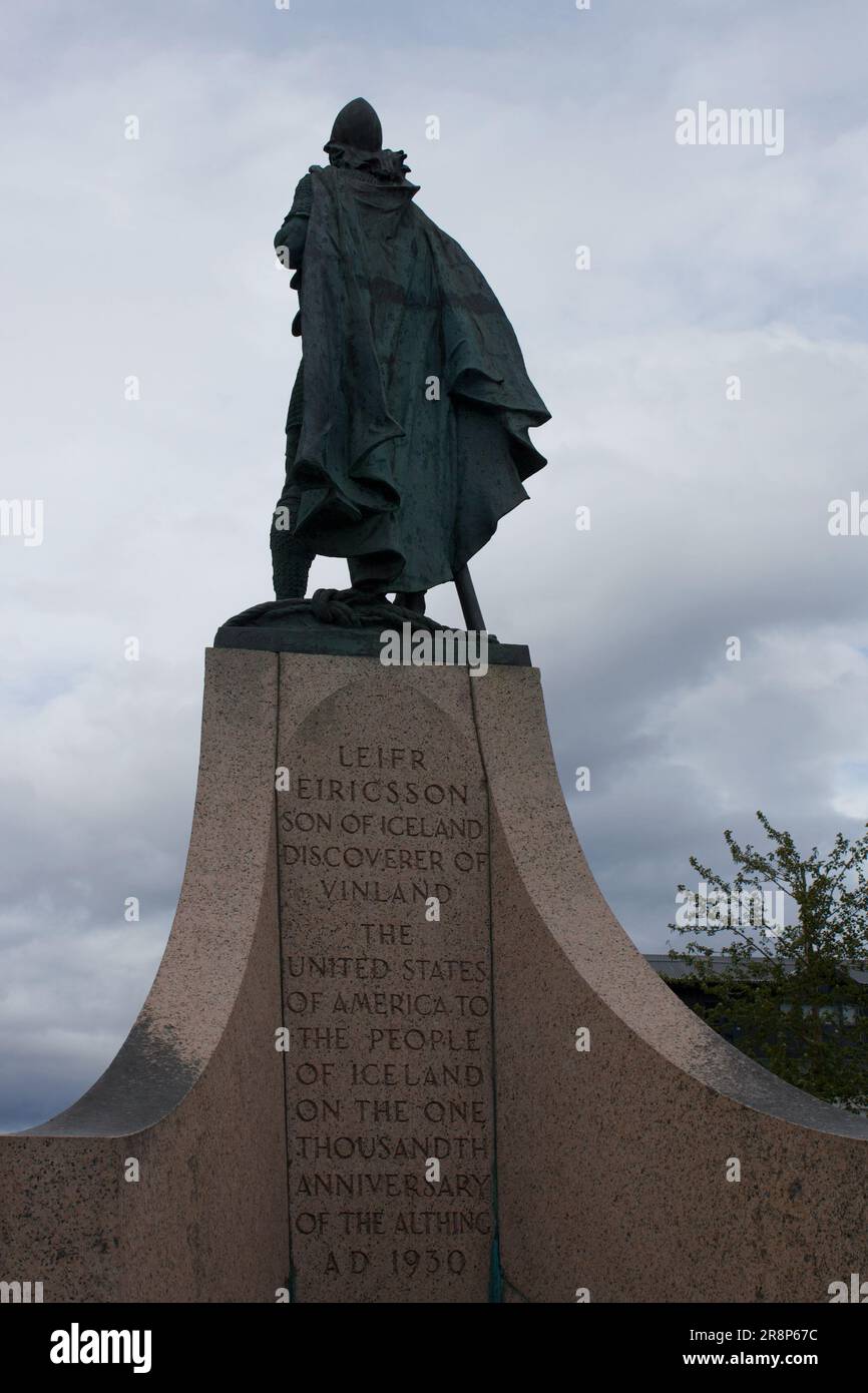 Leif Erikson Memorial, Reykjavik, Island. Es wird angenommen, dass der nordische Forscher der erste Europäer war, der einen Fuß auf das kontinentale Nordamerika setzte. Stockfoto