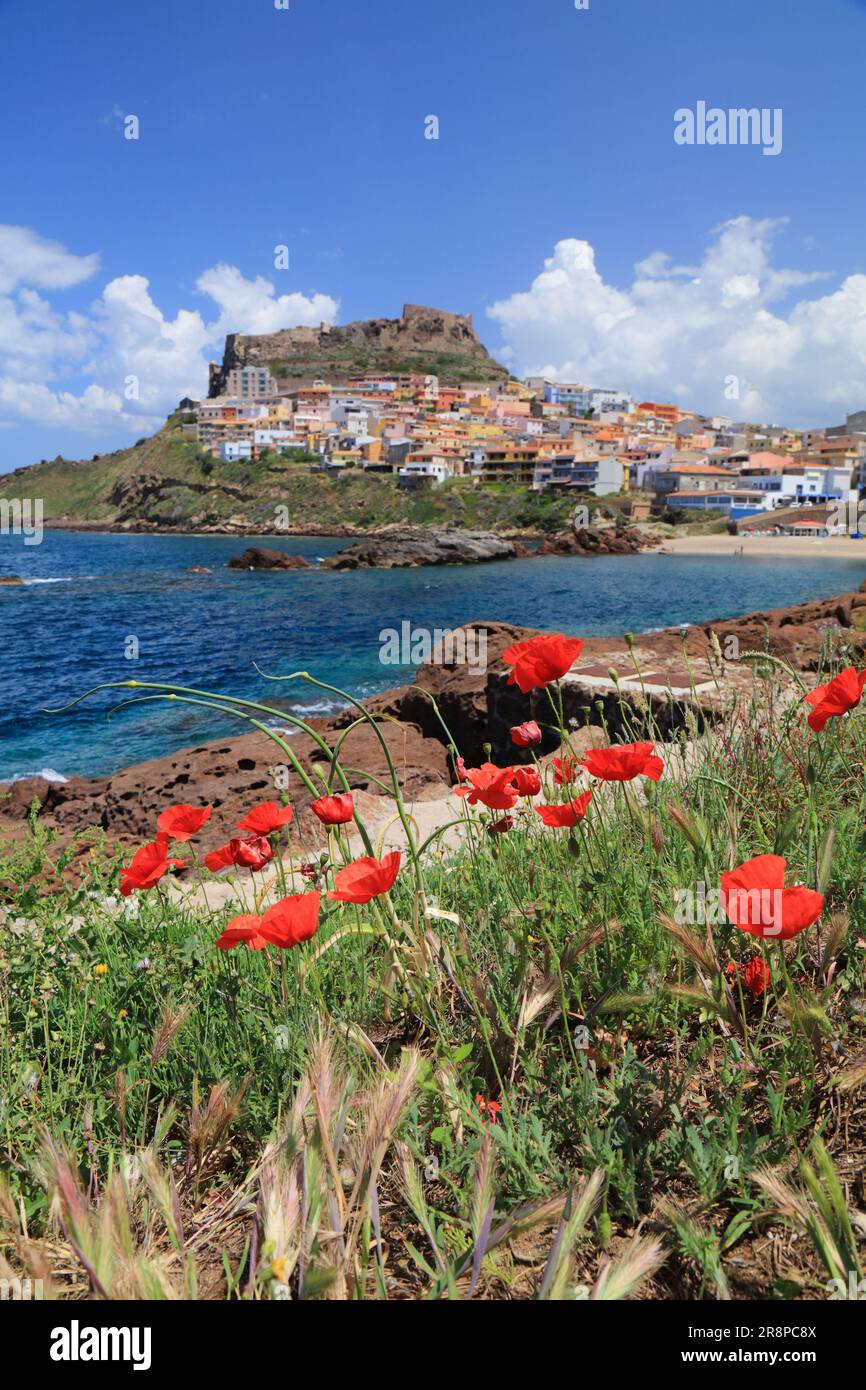 Castelsardo Stadt auf der Insel Sardinien, Italien. Landschaft in der Provinz Sassari, Golf von Asinara. Stockfoto