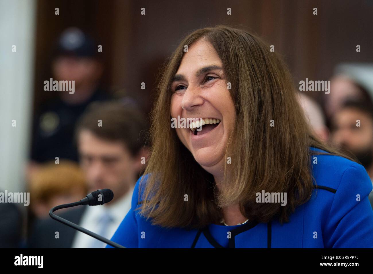 Fara Damelin tritt vor einer Anhörung des Senatsausschusses für Handel, Wissenschaft und Transport auf, um ihre Nominierung als Generalinspekteur der Federal Communications Commission im Russell Senate Office Building in Washington, DC, am Donnerstag, den 22. Juni 2023, zu beantragen. Kredit: Rod Lamkey/CNP/MediaPunch Stockfoto