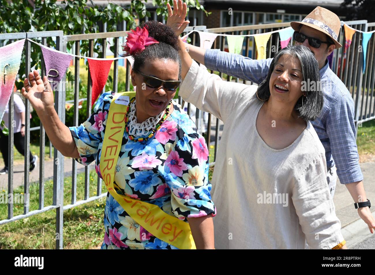 Windrush-Feierlichkeiten in Crawley, West Sussex, am 22. Juni 2023. Stockfoto