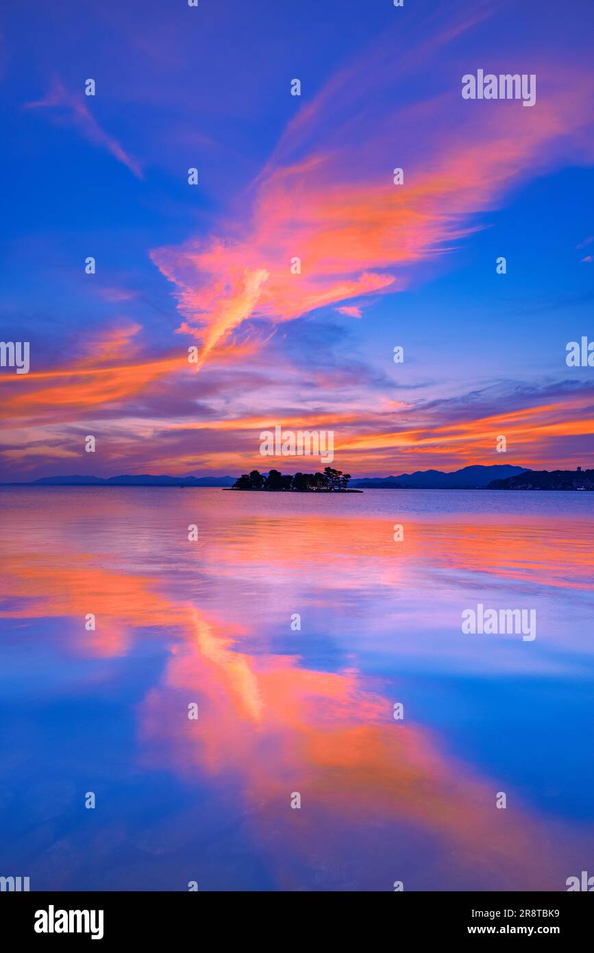 Abendlicher Blick auf den Shinji-See Stockfoto