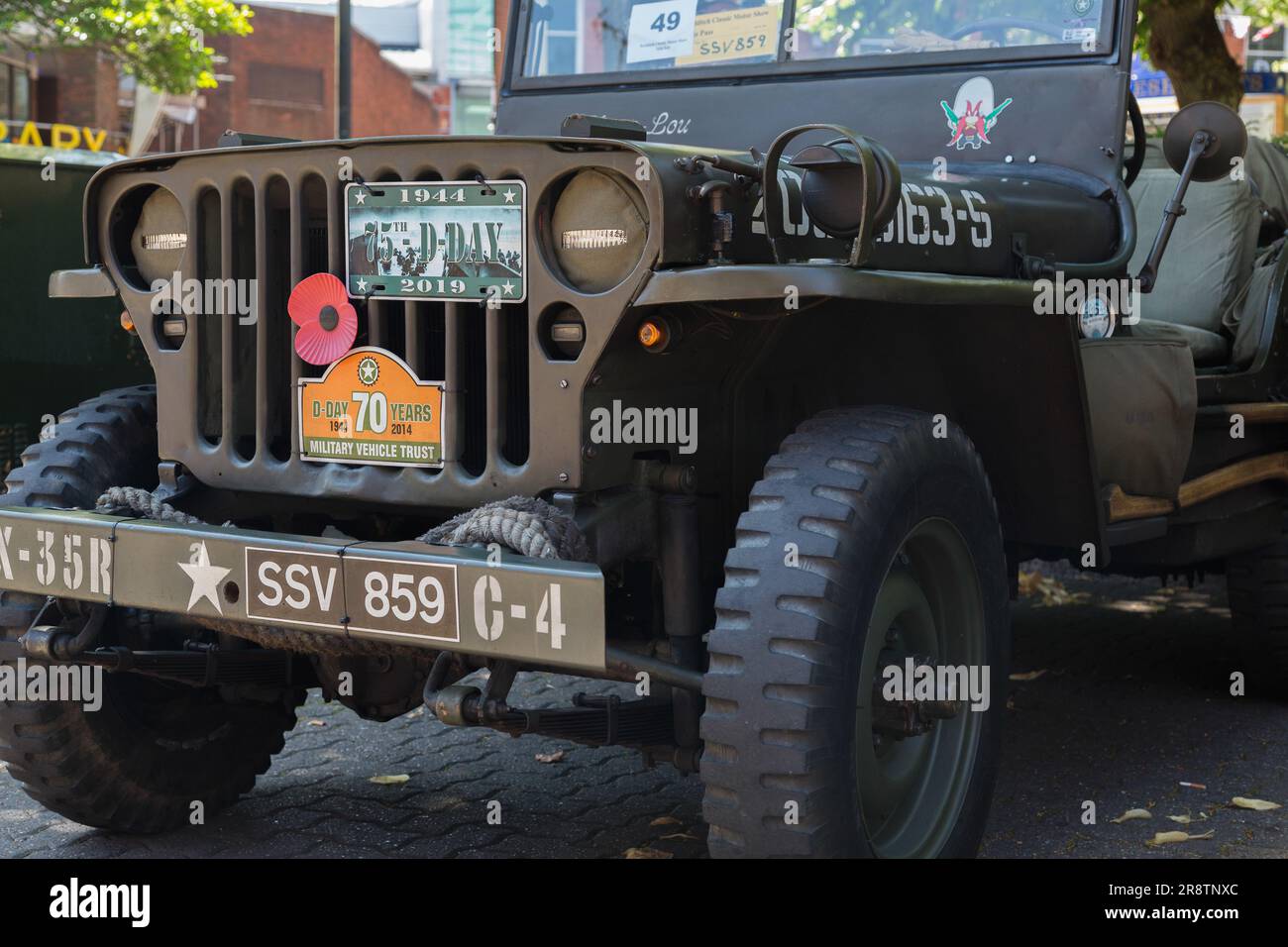 Nahaufnahme eines Willys Jeep, eines amerikanischen Militärfahrzeugs, das von Willys Overland für die US-Armee im Zweiten Weltkrieg hergestellt wurde Klassischer Vintage-Look Stockfoto
