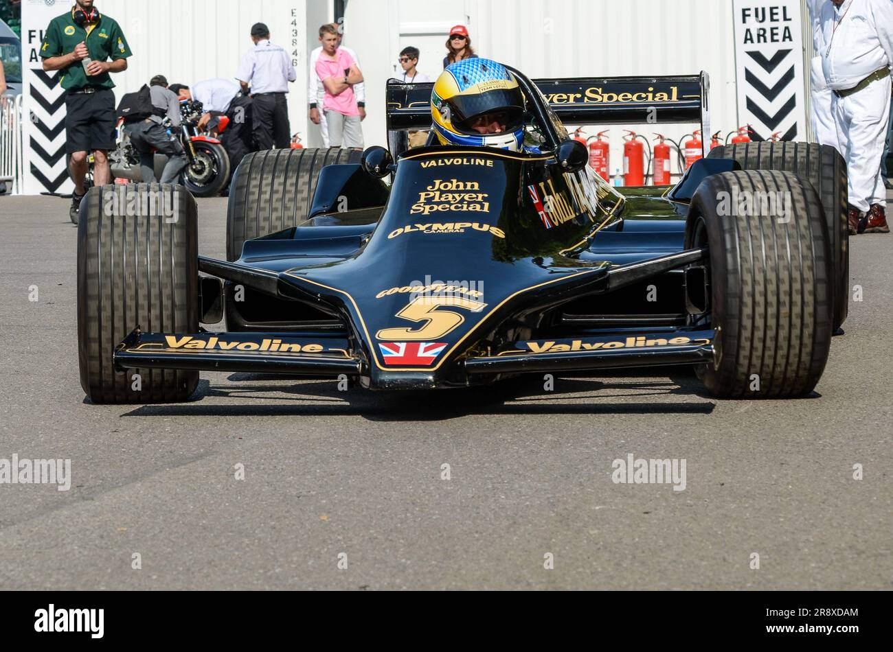 Lotus 79 Formel 1, Grand Prix, Rennwagen beim Goodwood Festival of Speed 2013. Klassischer John Player Special 1970er Vintage Black & Gold F1 Rennwagen Stockfoto