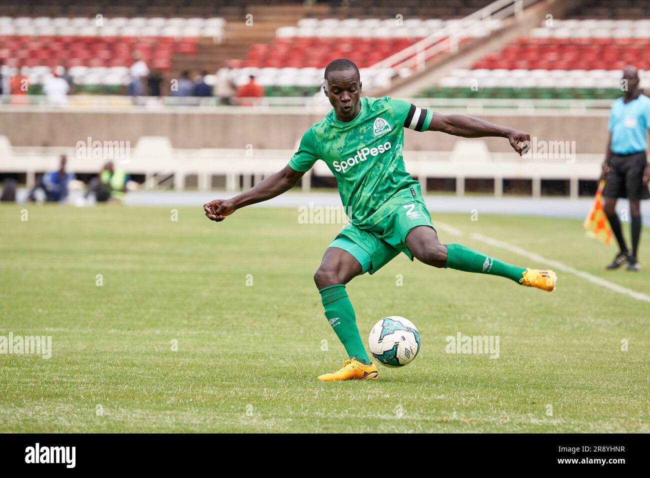 Nairobi, Kenia. 21. Juni 2023. Geoffry OCHIENG (DF, Gor Mahia). Gor Mahia gegen Kakamega Homeboyz, kenianische Premier League. Kasarani-Stadion. Kredit: XtraTimeSports (Darren McKinstry) Stockfoto