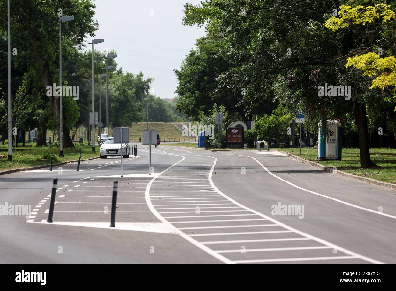 Zagreb, Kroatien. 23. Juni 2023. Die Landschaft des Jarun-Sees ist an heißen Tagen in Zagreb, Kroatien, am 23. Juni 2023 zu sehen. Foto: Igor Kralj/PIXSELL Kredit: Pixsell/Alamy Live News Stockfoto