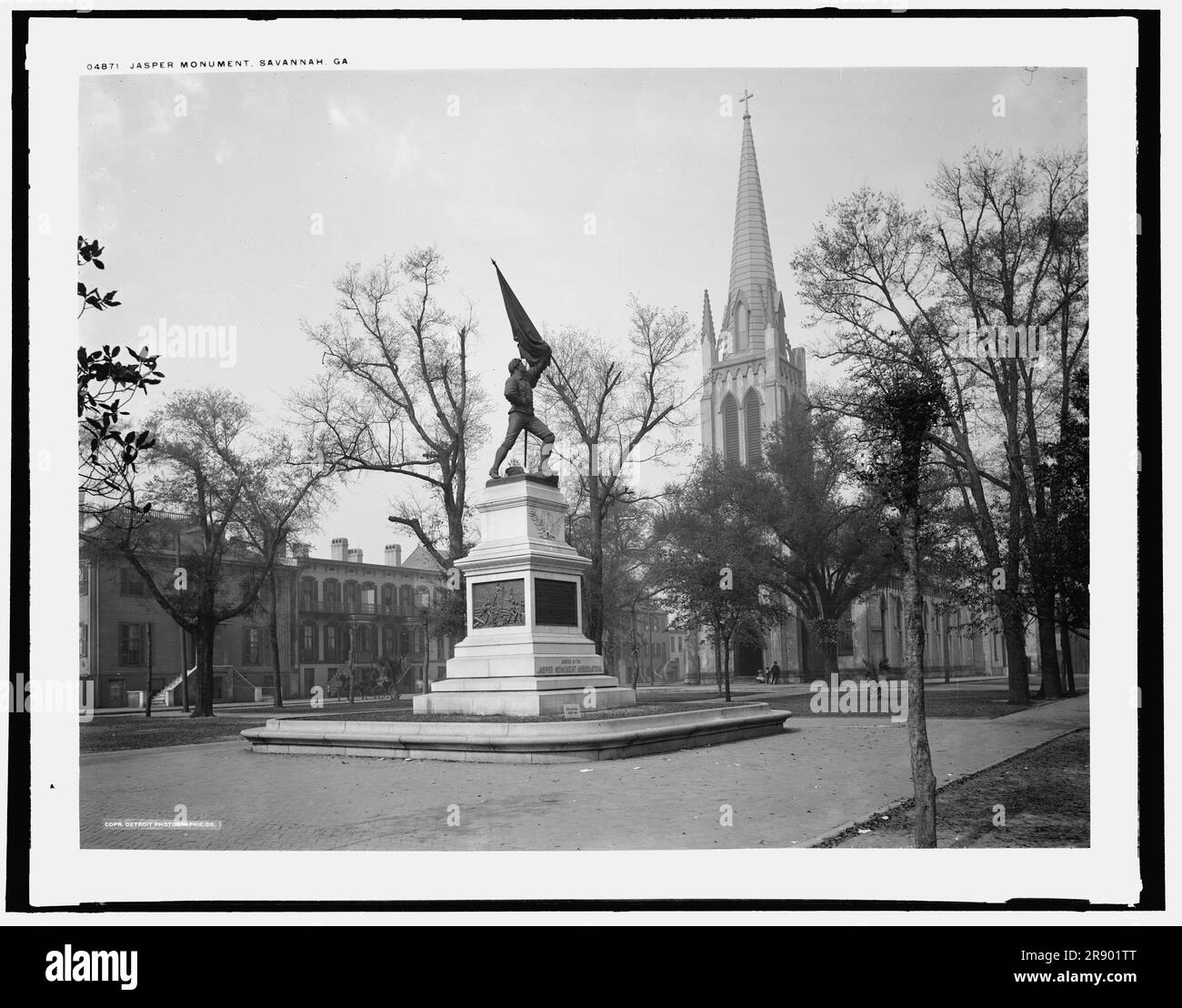 Jasper Monument, Savannah, Georgia, zwischen 1890 und 1901. Das William Jasper Monument zum Gedenken an William Jasper, der während des Amerikanischen Unabhängigkeitskriegs an der Belagerung von Savannah teilnahm, entworfen von Alexander Doyle und 1888 gewidmet. Stockfoto