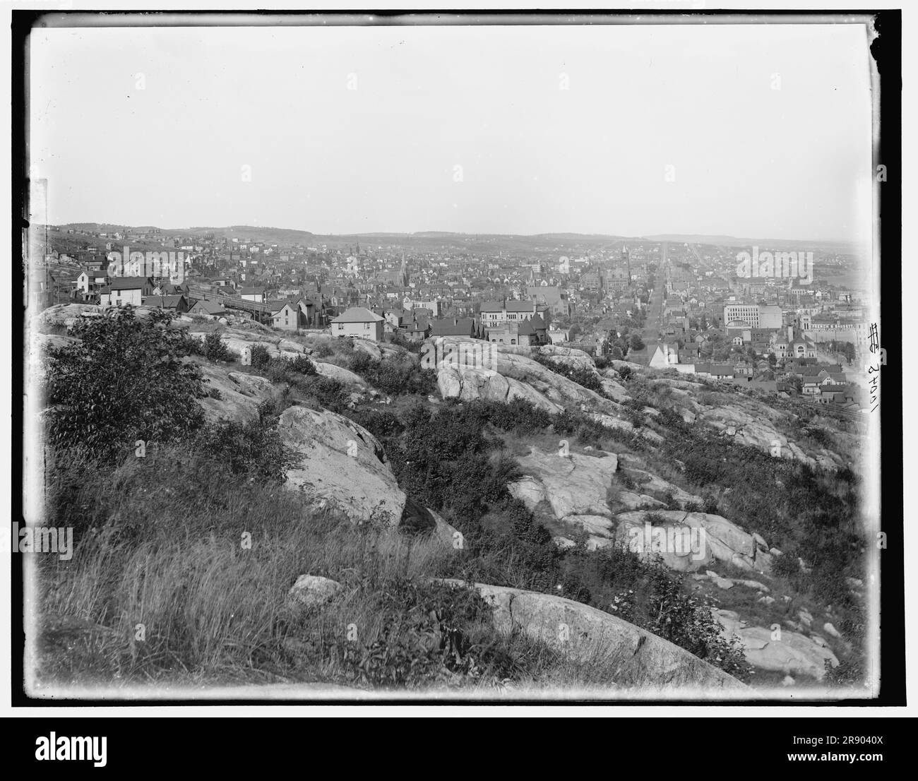 Allgemeiner Blick von den Klippen, Duluth, Minn., c1898. Stockfoto