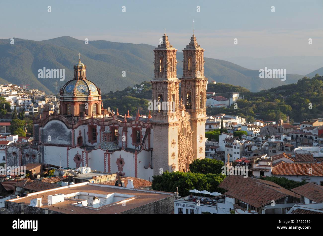 Kirche Iglesia de Santa Prisca, Taxco, alte Silberstadt unter Denkmalschutz, Mexiko Stockfoto