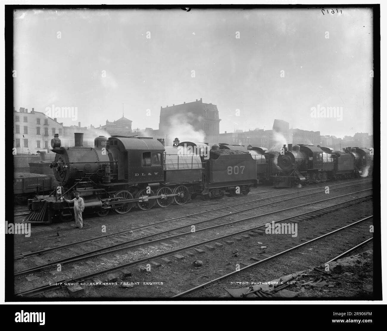 Eine Gruppe von Lackawanna-Gütertriebwerken, zwischen 1890 und 1901. Stockfoto