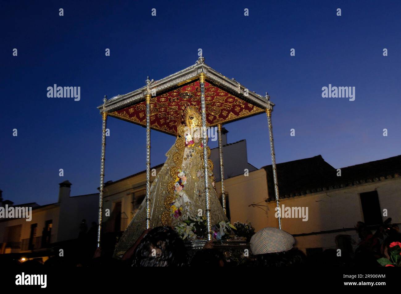 Blanca Paloma Prozession, Verehrung der Heiligen Jungfrau Maria, Romeria Pilgerfahrt nach El Rocio, Huelva, Andalusien, Spanien Stockfoto