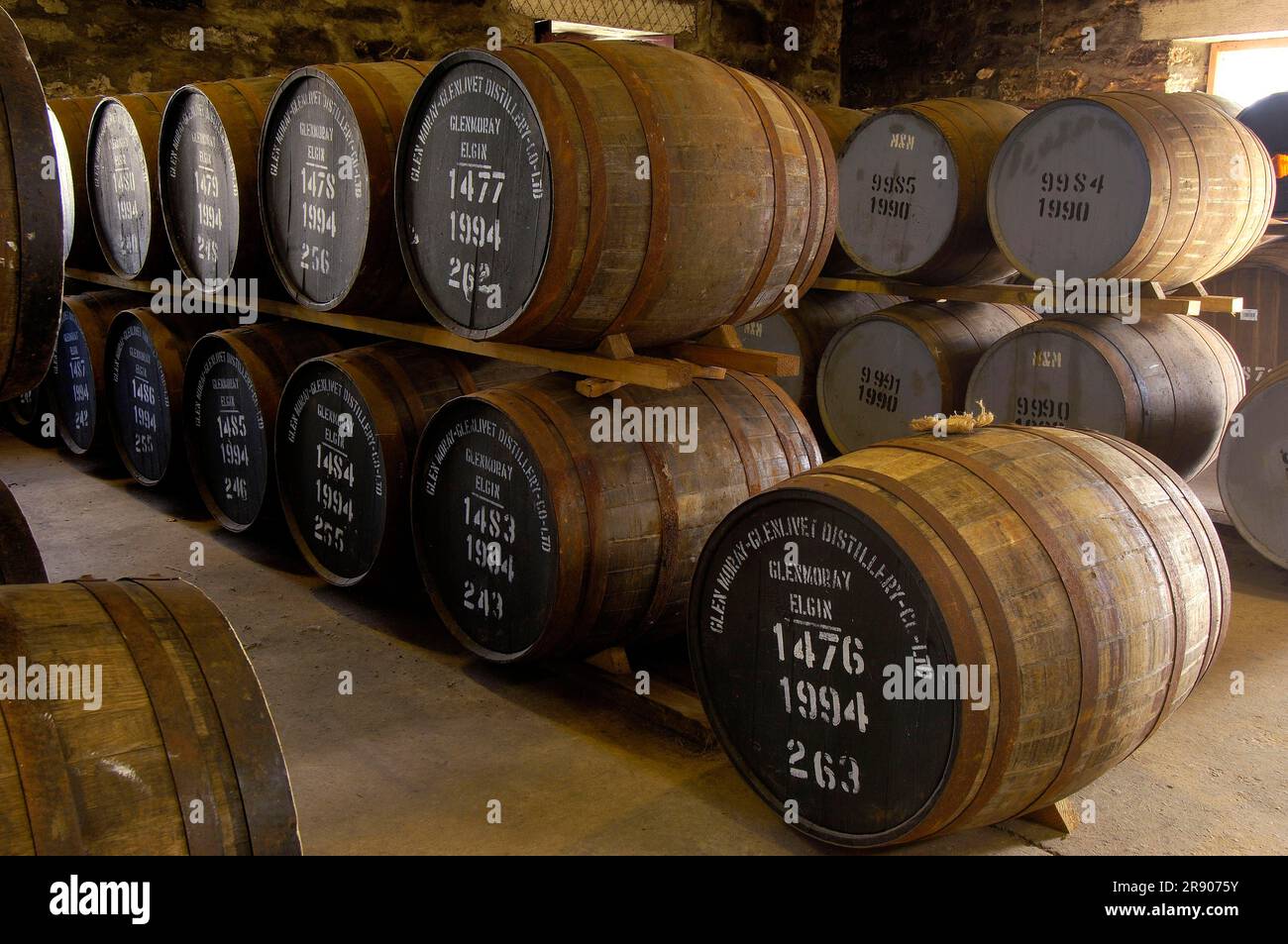 Fässer, Glen Moray Whisky Distillery, Elgin, Moray, Schottland, Cask Stockfoto