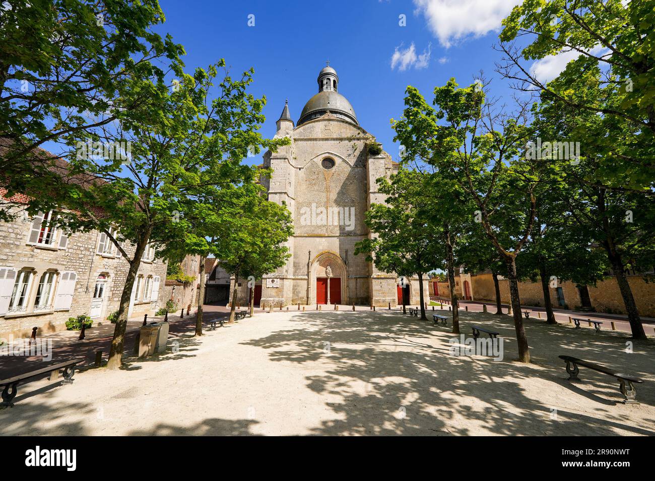 St. Quiriace Collegiate Church in Provins, eine mittelalterliche Stadt im französischen Departement seine et Marne in der Hauptstadtregion von Ile de France Stockfoto
