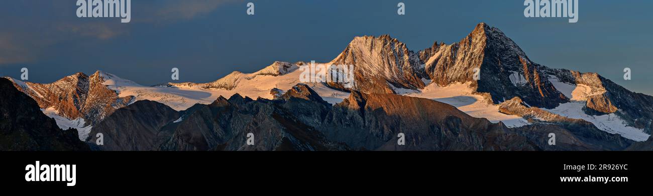 Panoramablick auf die Berge mit Schnee, Nationalpark hohe Tauern, Österreich Stockfoto