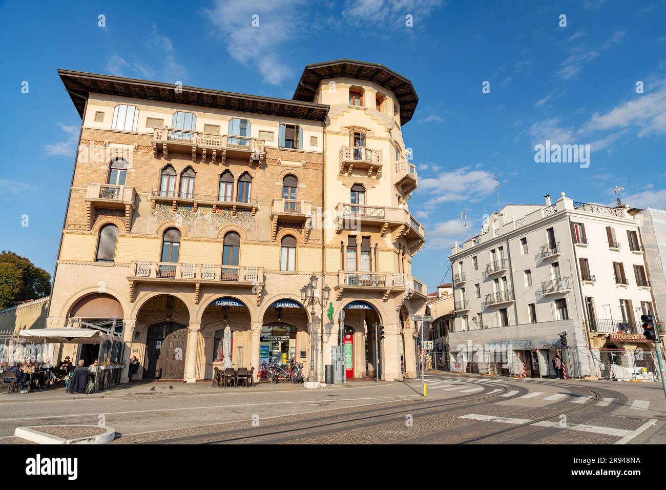 Padua, Italien 4. April 2022 Prato della Valle ist ein 90000