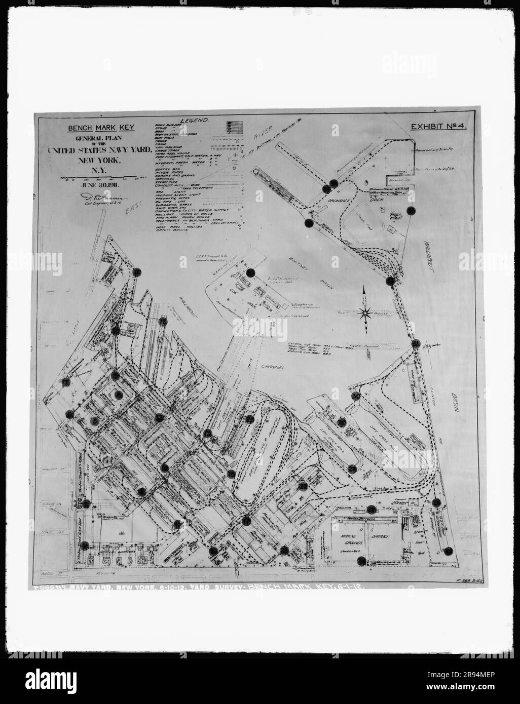 Umfrage – Bench Mark Key, 6-1-1912. Glasplatten-Negative für den Bau und die Reparatur von Gebäuden, Einrichtungen und Schiffen am New York Navy Yard. Stockfoto