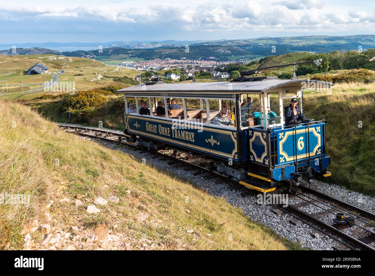 Straßenbahn auf der Great Orme Tramway, Llandudno, Nordwales, Großbritannien. Stockfoto