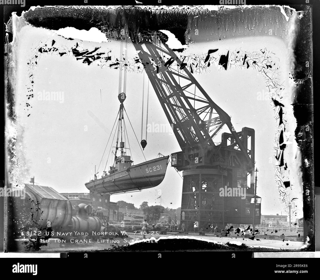 Historische Fotografien der Werft der Norfolk Naval im Fünften