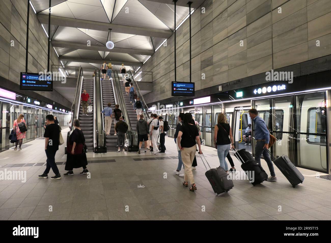 Kopenhagen, Metro, Kongens Nytorv // Kopenhagen, Metro, Kongens Nytorv Stockfoto