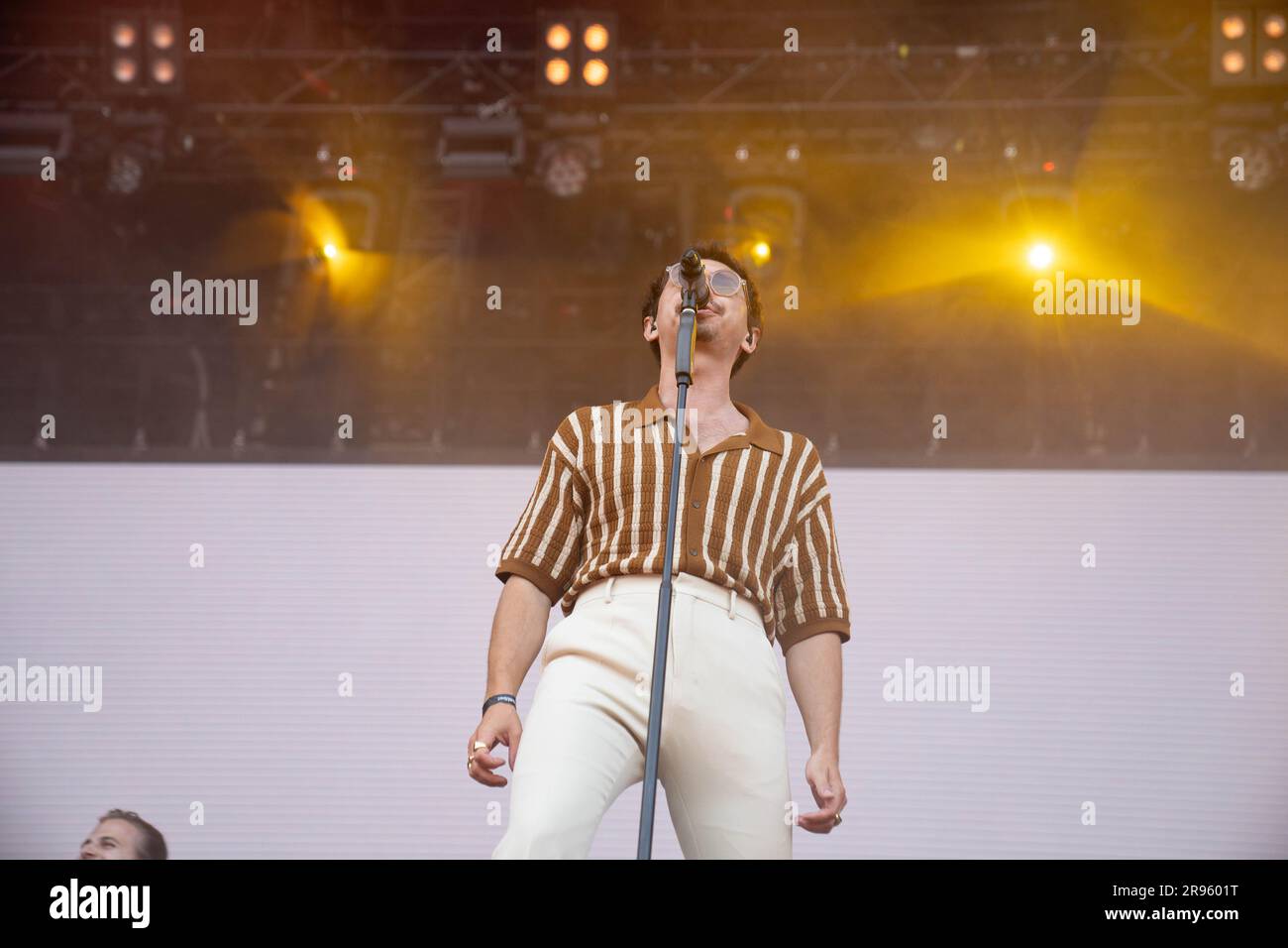 Wien, Österreich. 24. Juni 2023 Österreichischer Sänger Julian Le Play auf der Hauptbühne des „Donauinselfests“ 40. mit seinen bekanntesten Songs. ©Andreas Stroh Stockfoto