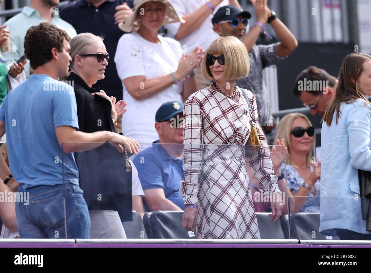 24. Juni 2023; Cinch Championships, Queens Club, West Kensington, London, England: Cinch Championships Queens Club, Tag 6; Vogue-Redakteurin Dame Annette Wintour Stockfoto