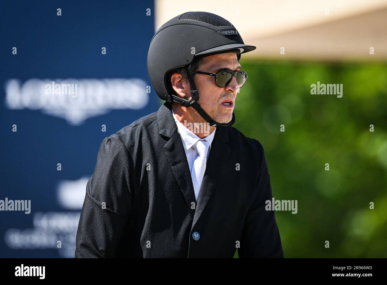 Paris, Frankreich. 24. Juni 2023. Guillaume CANET während des Longines Paris Eiffel Jumping 2023, Longines Global Champions Tour, Reitveranstaltung am 24. Juni 2023 im Champ de Mars in Paris, Frankreich Kredit: Independent Photo Agency Srl/Alamy Live News Stockfoto